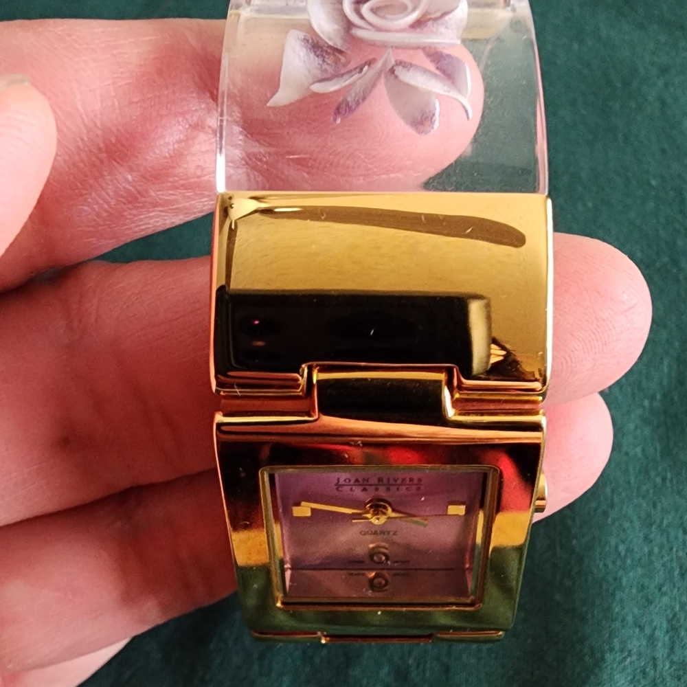 Joan Rivers Watch - Picture 4 of 9